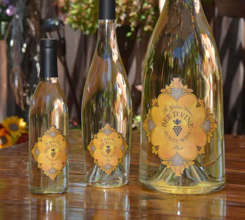 Bee D'Vine