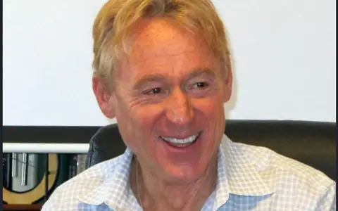 Mo Siegel