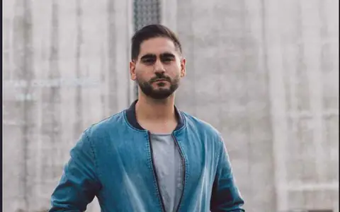 Alex Banayan